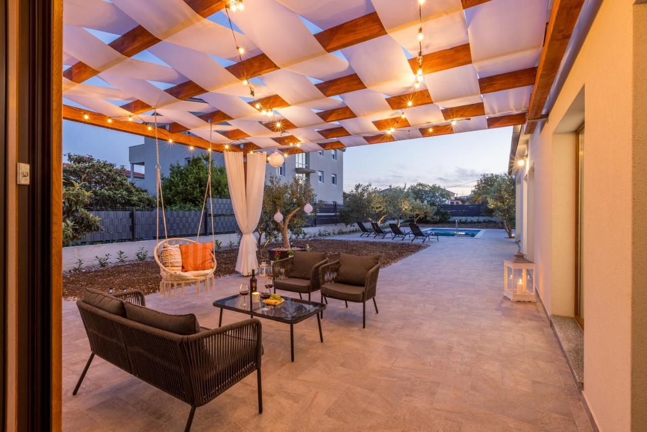 Villa Mamma Mia Каштела Екстер'єр фото